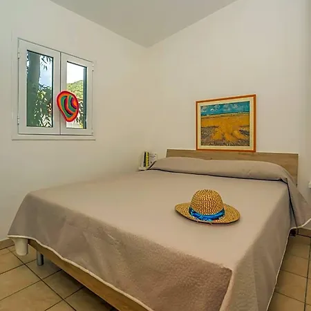 Villaggio Leucosia * קסטלבאטה